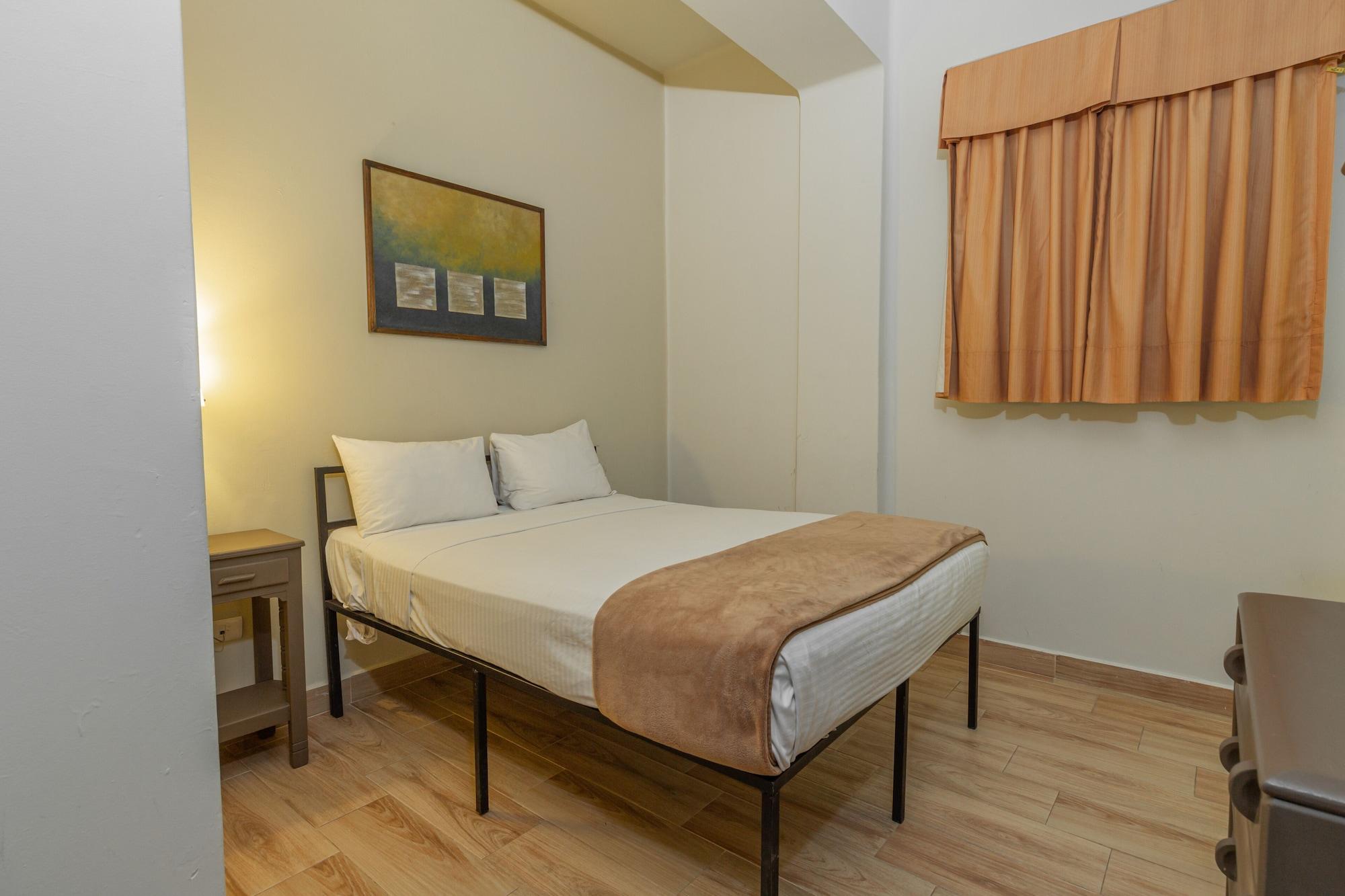 Hotel Plaza del Arco Express Monterrey Esterno foto